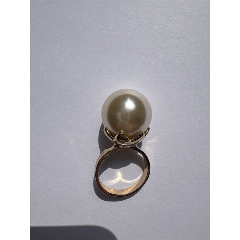 Christian Dior Muse En Dior Pearl Tribal Ring - Picture 2 of 4